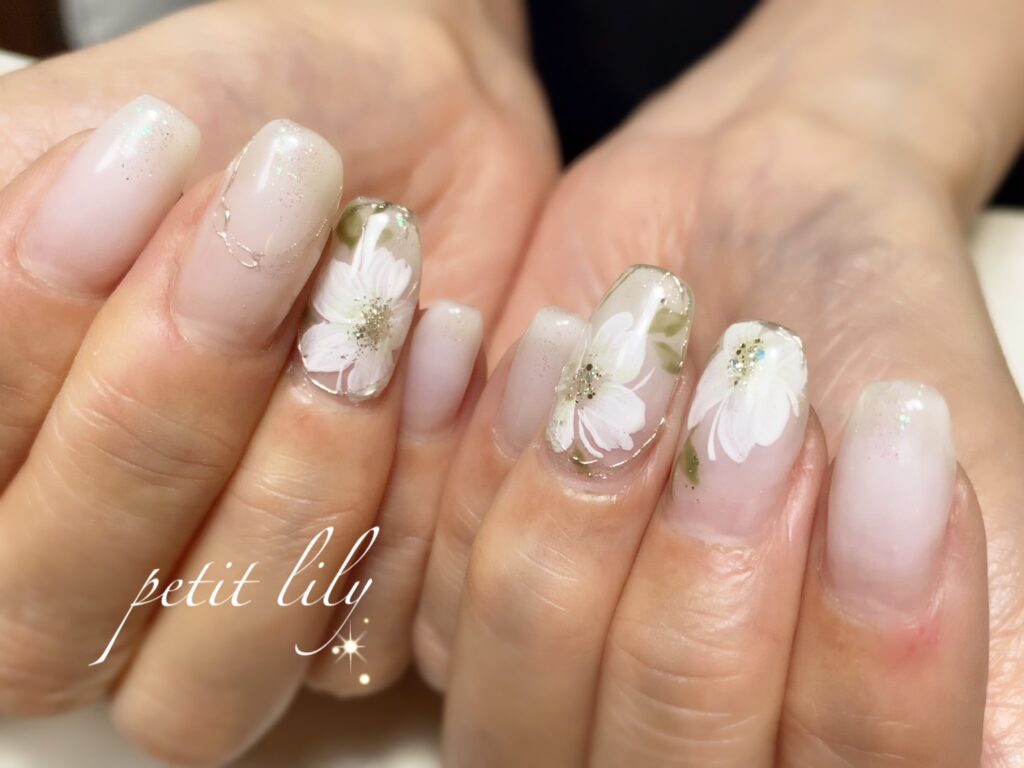 フラワーネイル